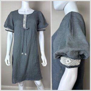 Vintage 1960s Grey Puff Sleeve Dress with Daisy Trim, Pacemaker Juniors Size S/M